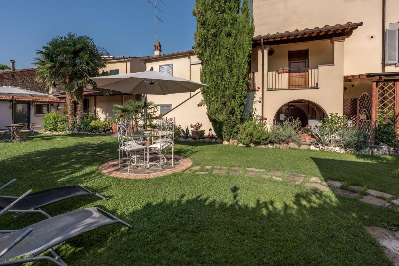 Residence Le Gagli Arde Arezzo Eksteriør billede
