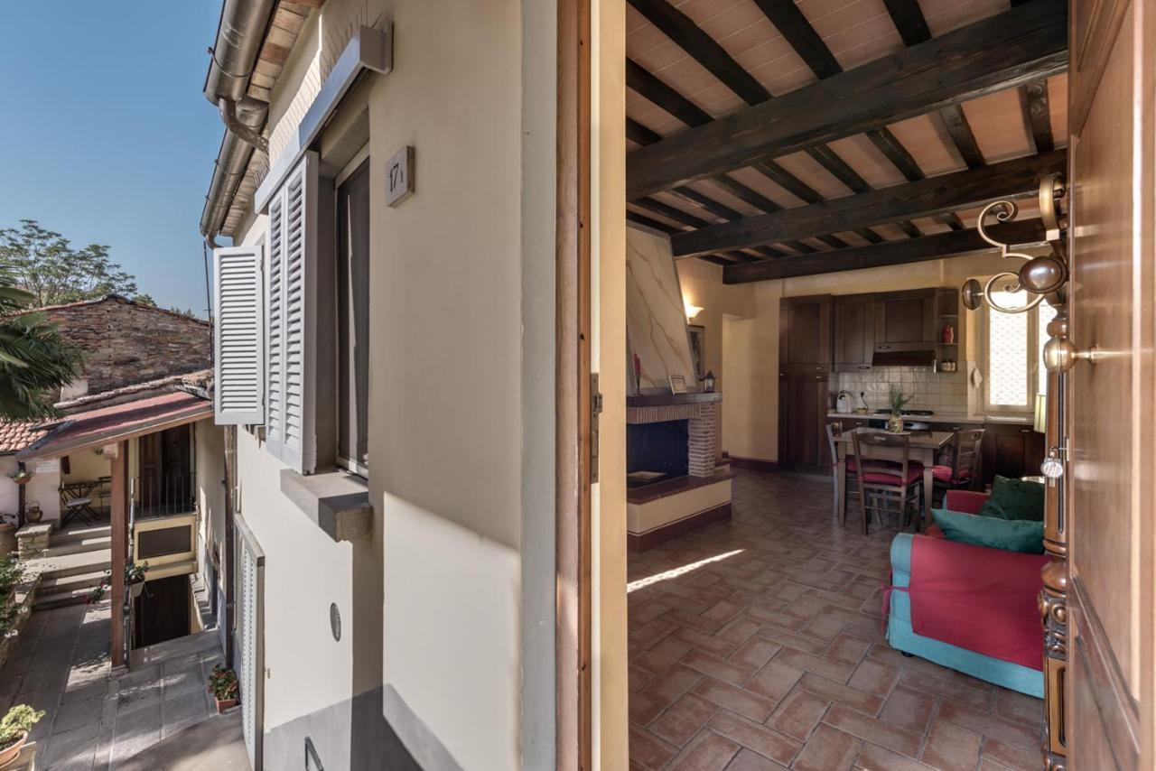 Residence Le Gagli Arde Arezzo Eksteriør billede