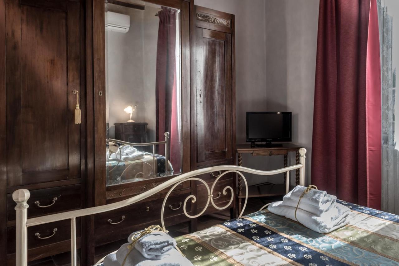 Residence Le Gagli Arde Arezzo Eksteriør billede