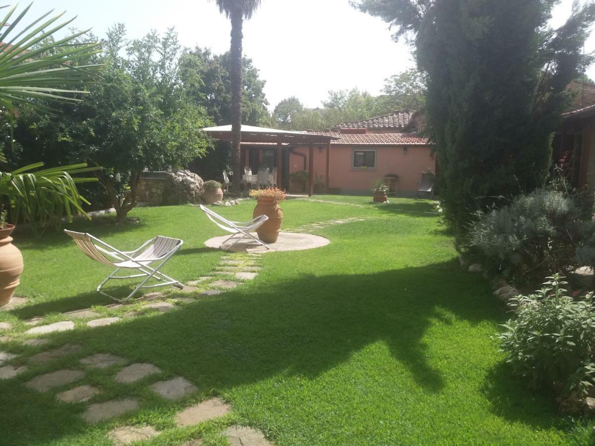 Residence Le Gagli Arde Arezzo Eksteriør billede