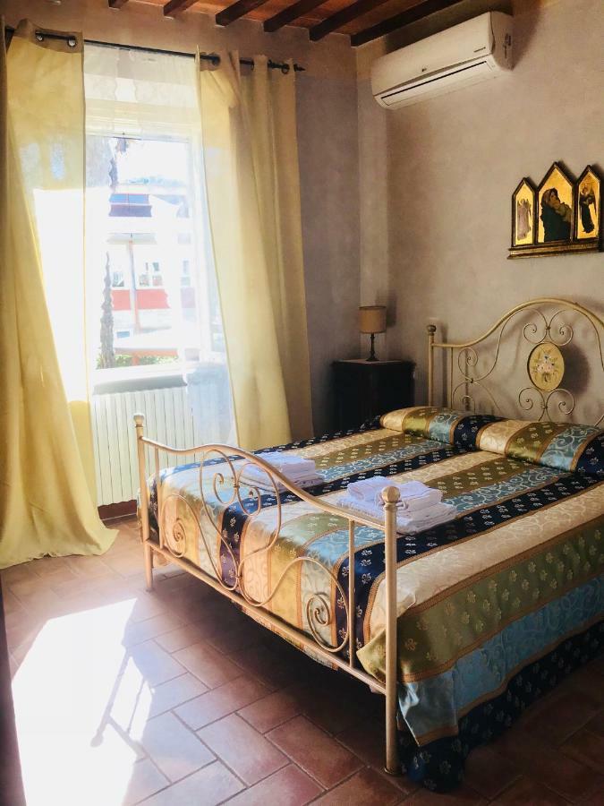 Residence Le Gagli Arde Arezzo Eksteriør billede