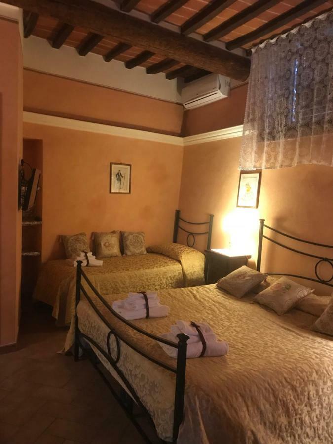 Residence Le Gagli Arde Arezzo Eksteriør billede